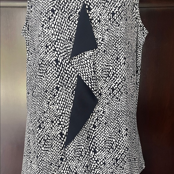 Antonio Melani Sleeveless Top - Picture 4 of 7